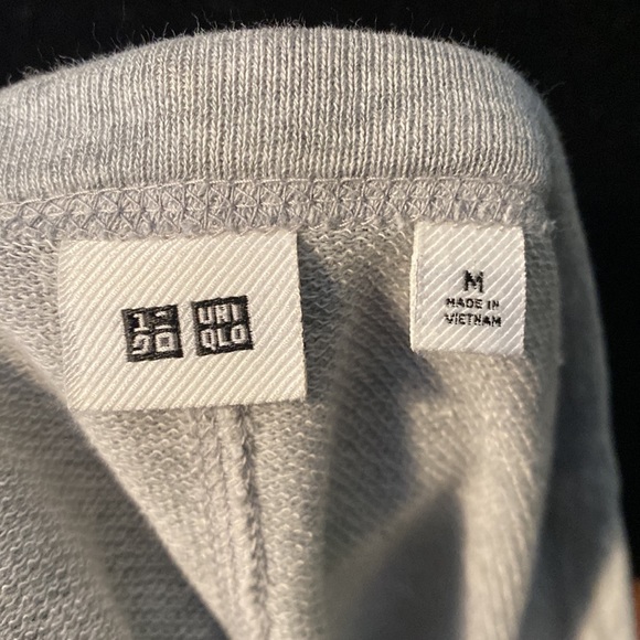 Uniqlo Button Down Cardigan Sweater - Picture 7 of 8